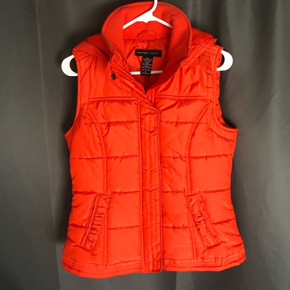 New York & Co Orange Vest - Picture 1 of 3